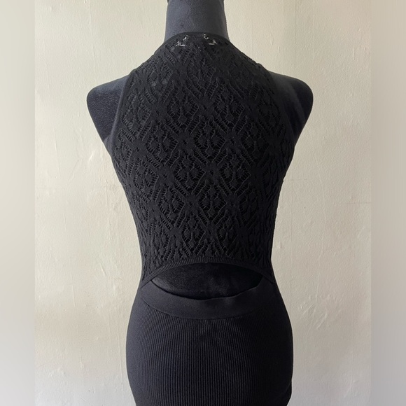 Halston Heritage Black Cable Knit Dress, Open Crocheted Back, like new, size med - Picture 5 of 6